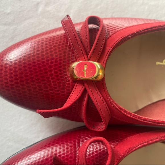 Salvatore Ferragamo vintage Red leatherWomen's Shoes with Bow Detail - Picture 3 of 12